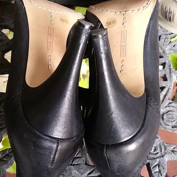 Vince Camuto heels - Picture 5 of 13